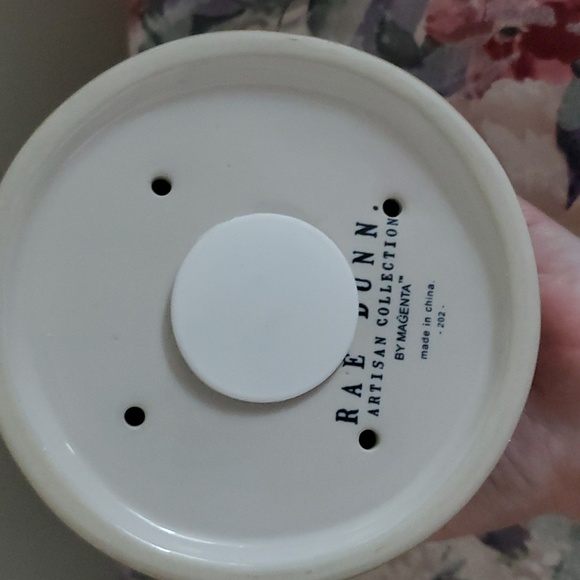 New Rae Dunn Spring birdhouse - Picture 3 of 3